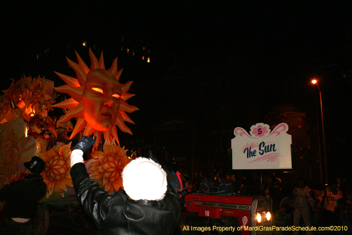 Krewe-of-Proteus-2010-Mardi-Gras-New-Orleans-9645