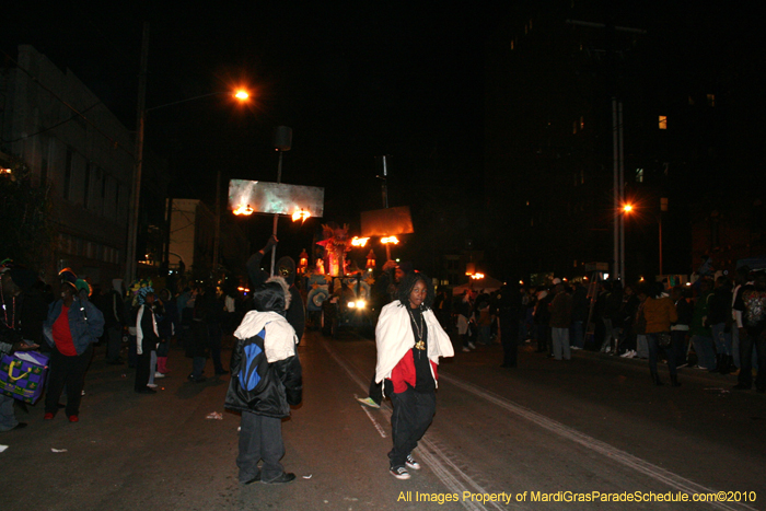 Krewe-of-Proteus-2010-Mardi-Gras-New-Orleans-9650