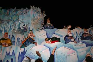 Krewe-of-Proteus-2010-Mardi-Gras-New-Orleans-9736
